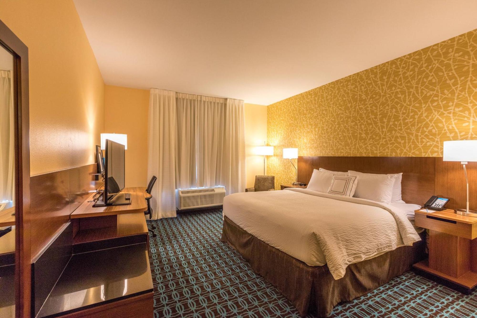 Fairfield Inn & Suites By Marriott Atlanta Акуърт Екстериор снимка