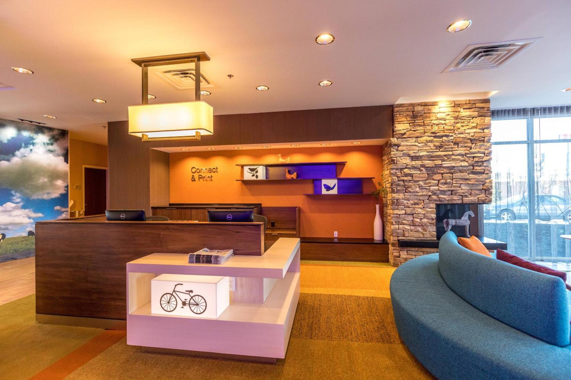Fairfield Inn & Suites By Marriott Atlanta Акуърт Екстериор снимка